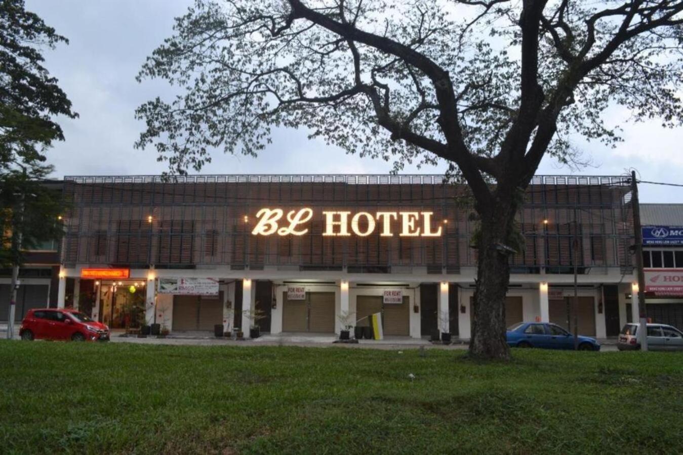 Jq Bl Hotel, Ίπο Εξωτερικό φωτογραφία