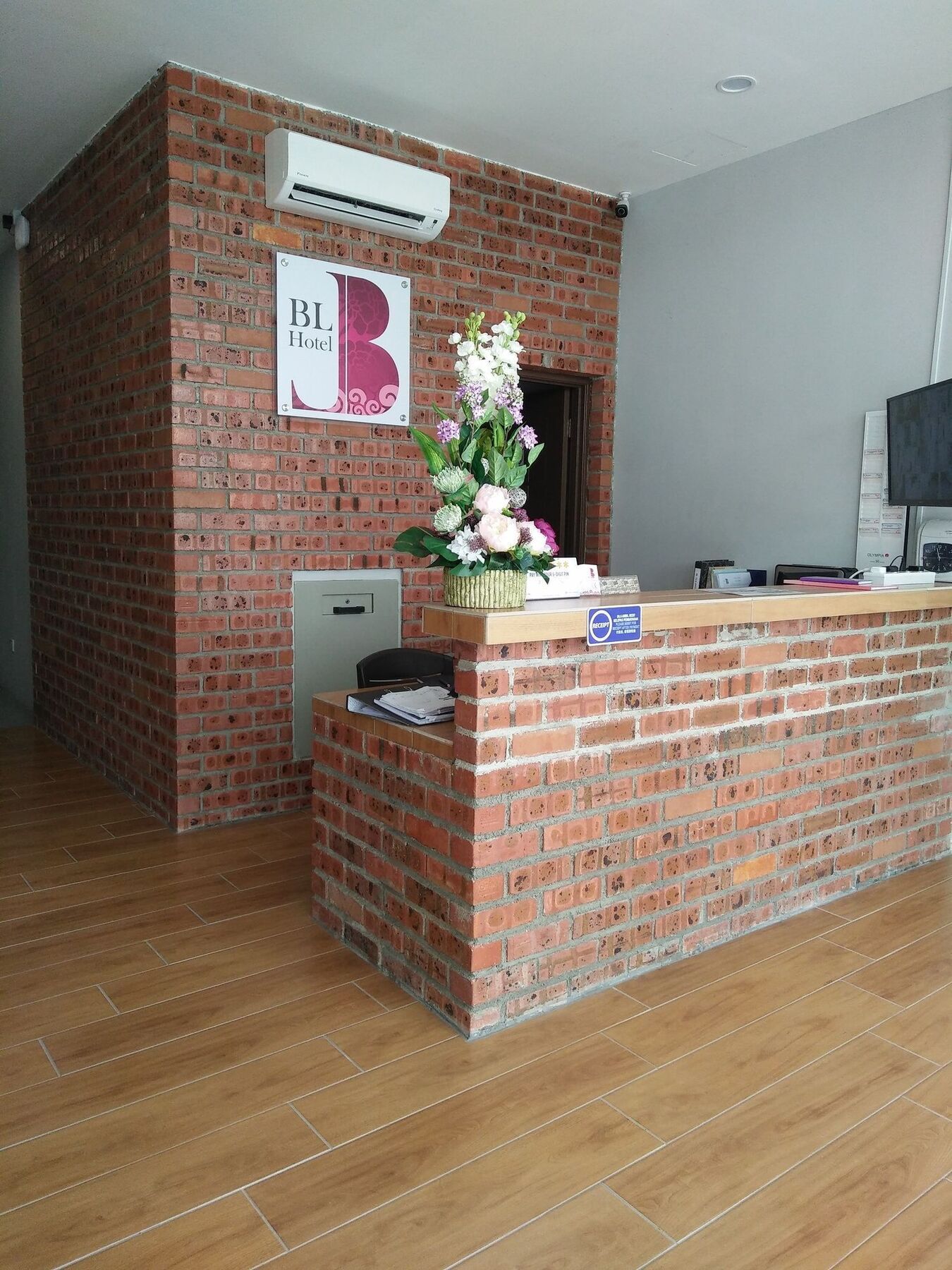 Jq Bl Hotel, Ίπο Εξωτερικό φωτογραφία